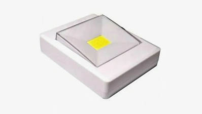 Светодиодный настенный светильник на магните на батарейках